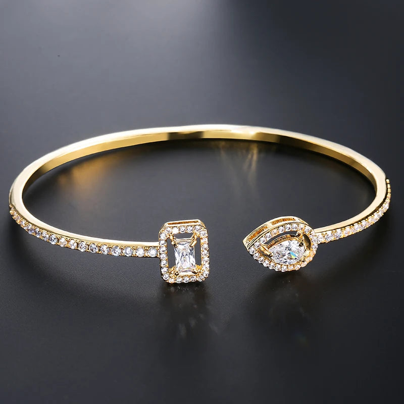 Pulseiras de zircônia cúbica Banhada a ouro